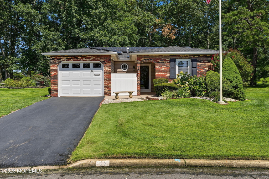22 Higgins Court - Photo 0