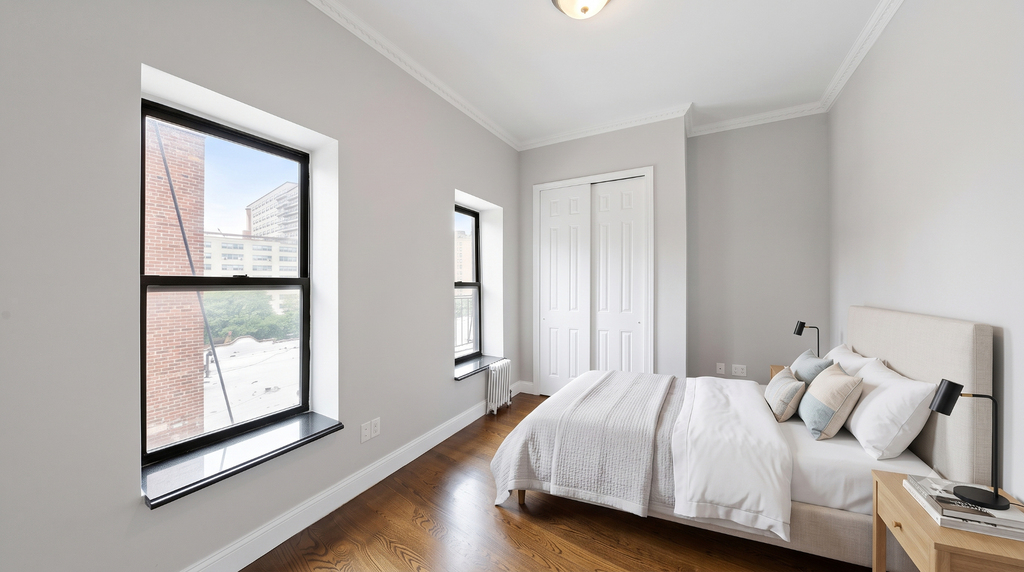 338 East 100th Street - Photo 4
