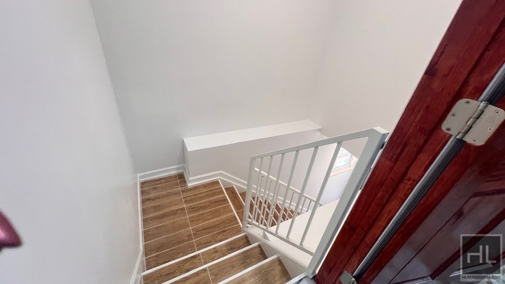610 East 3 Street - Photo 13