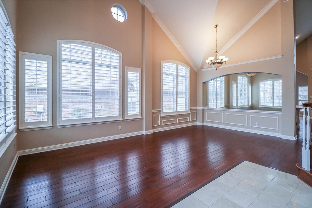 9130 Bottlebrush Lane - Photo 4