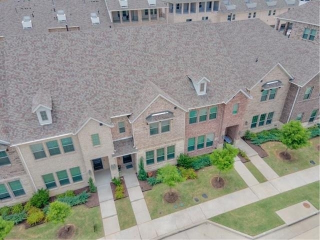 1564 Windermere Way - Photo 1