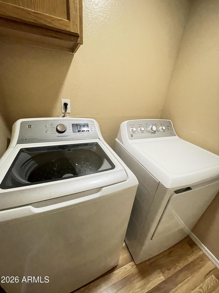 8888 N 47th Avenue - Photo 6