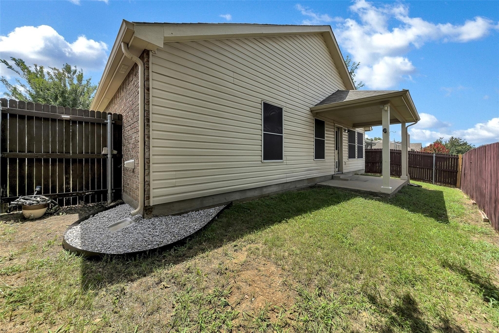 10117 Sourwood Drive - Photo 30