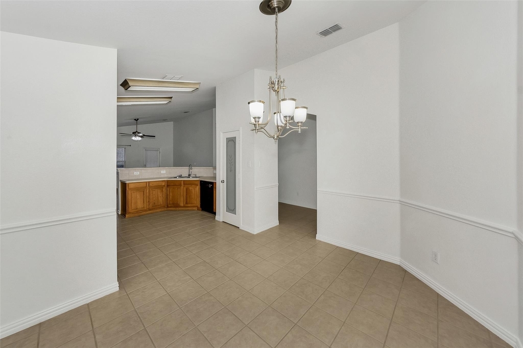 10117 Sourwood Drive - Photo 16