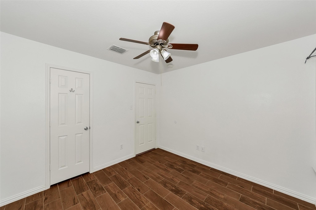 10117 Sourwood Drive - Photo 24