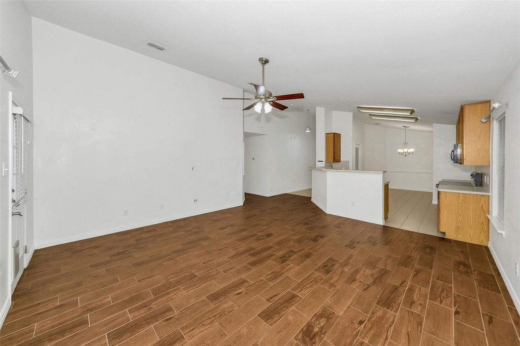 10117 Sourwood Drive - Photo 12