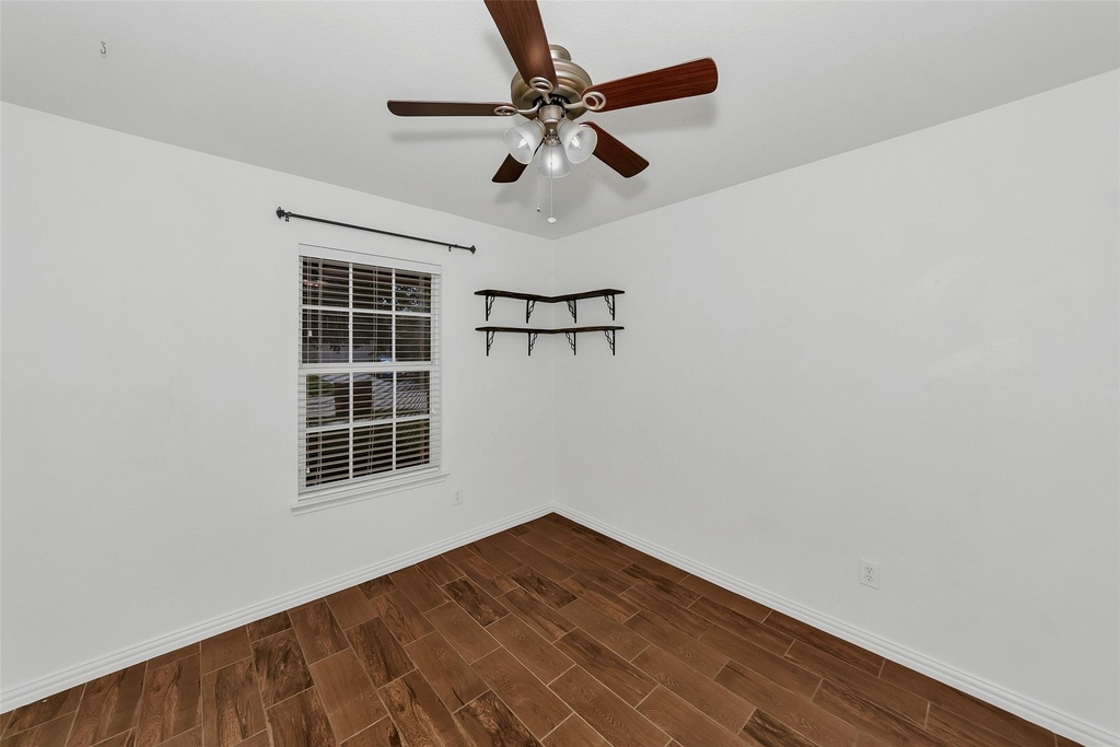 10117 Sourwood Drive - Photo 19