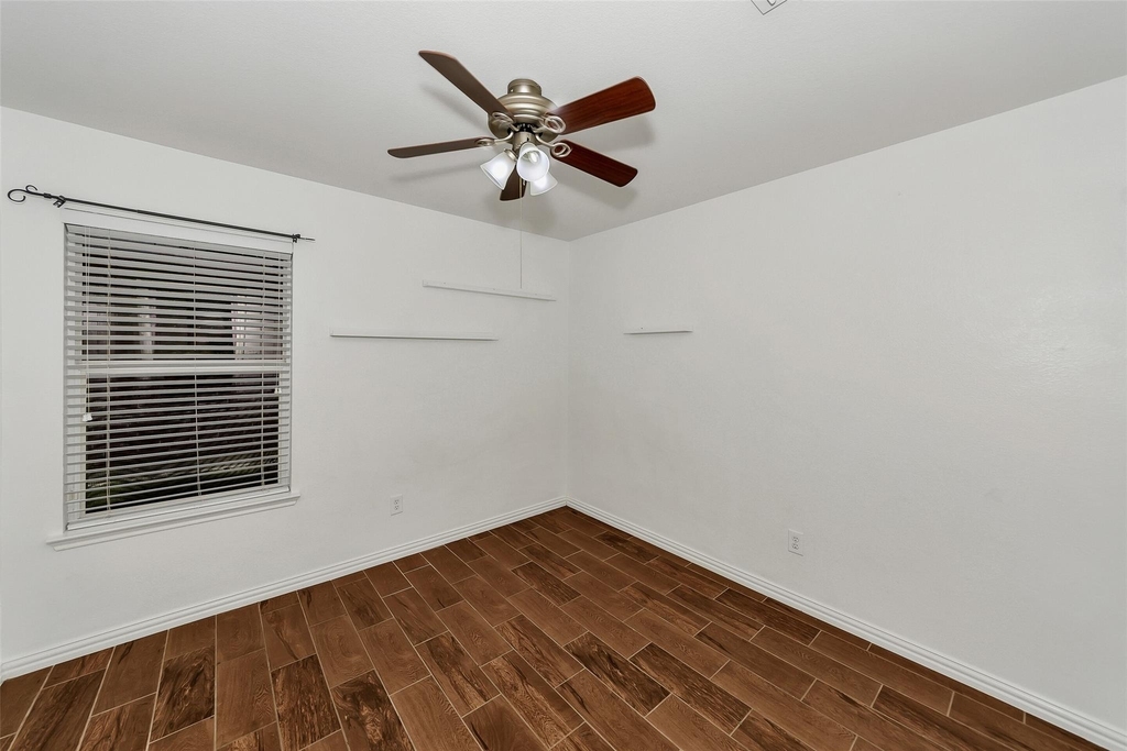 10117 Sourwood Drive - Photo 23
