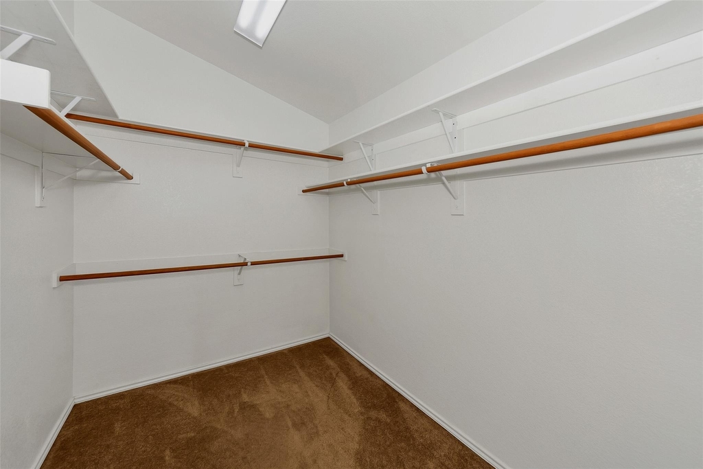 10117 Sourwood Drive - Photo 8