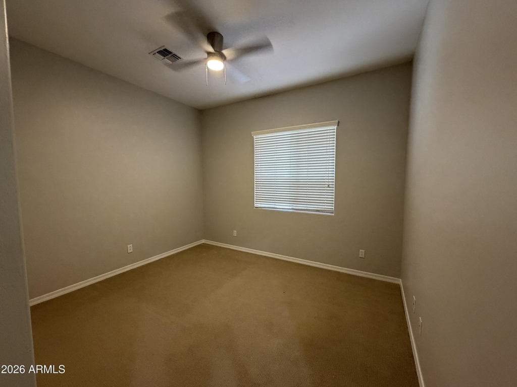 2417 E Iris Drive - Photo 32