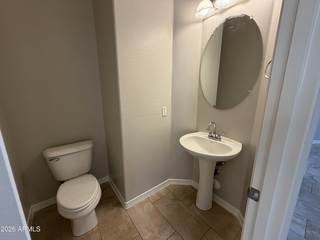 2417 E Iris Drive - Photo 24