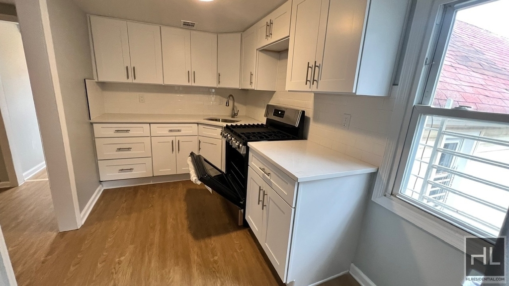 North Burgher Avenue - Photo 2