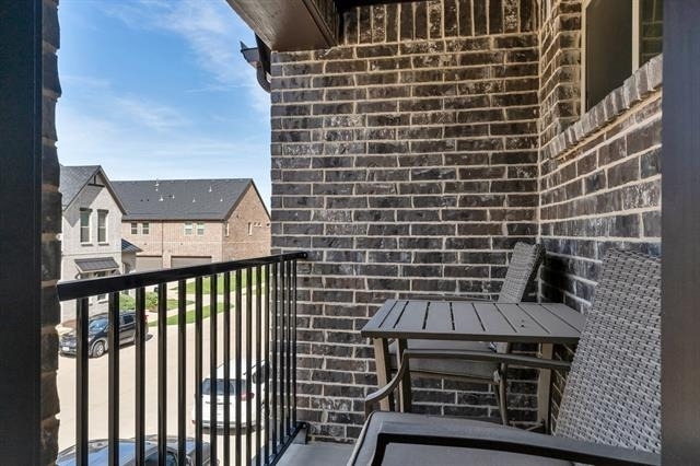 1900 Melinda Lane - Photo 18