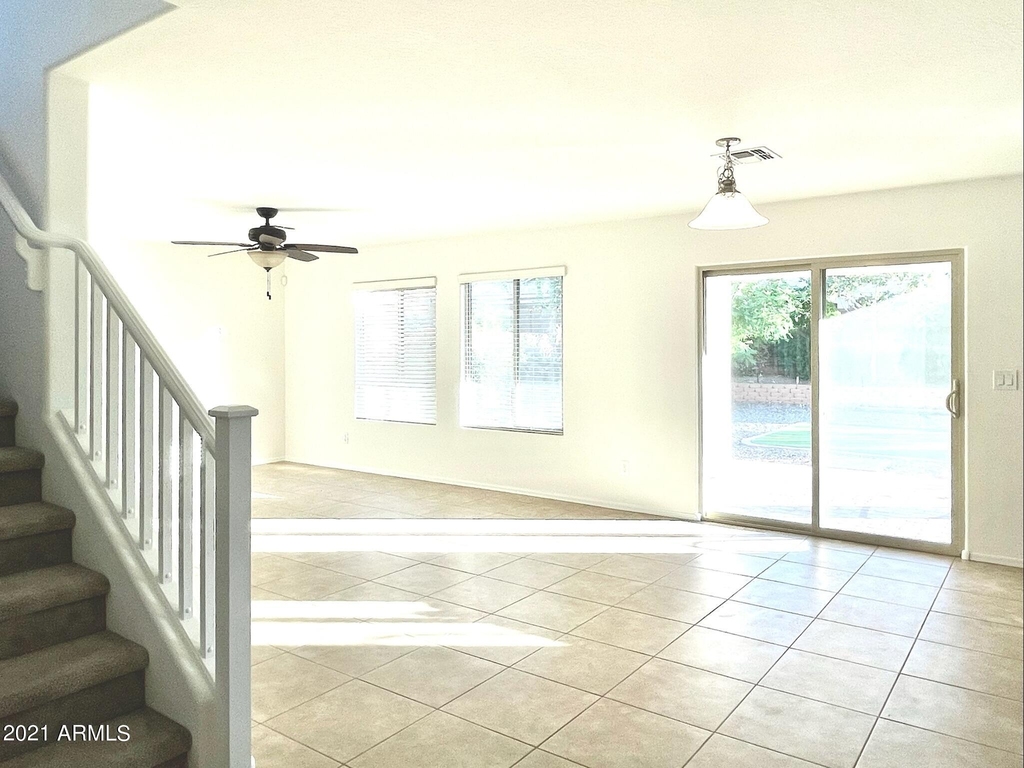 2019 E Lindrick Drive - Photo 12
