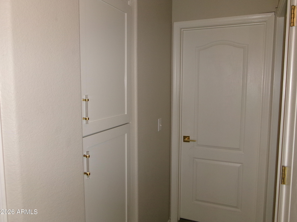 9151 W Greenway Road - Photo 44