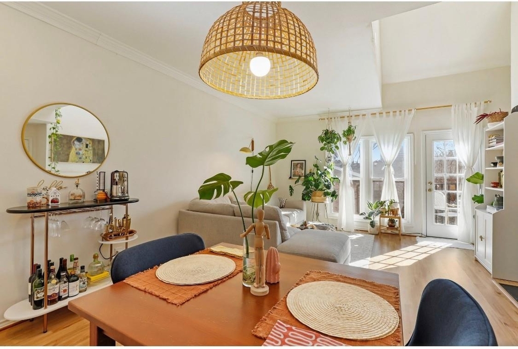 4034 Rawlins Street - Photo 2