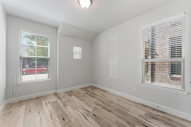 2104 Barx Drive - Photo 9