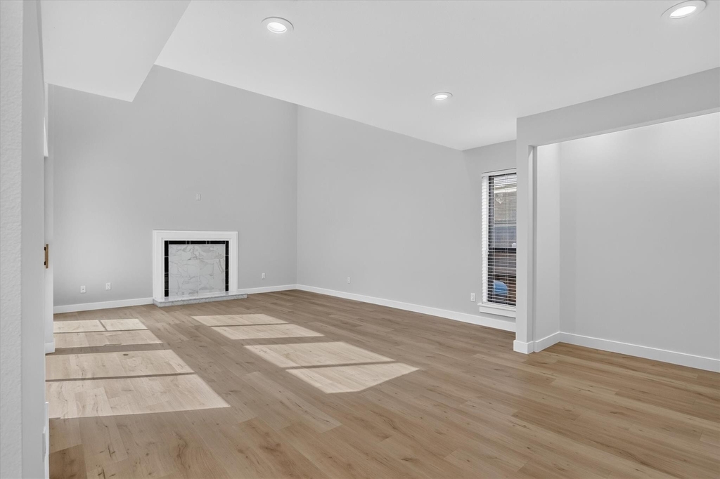4919 Bryce Avenue - Photo 4