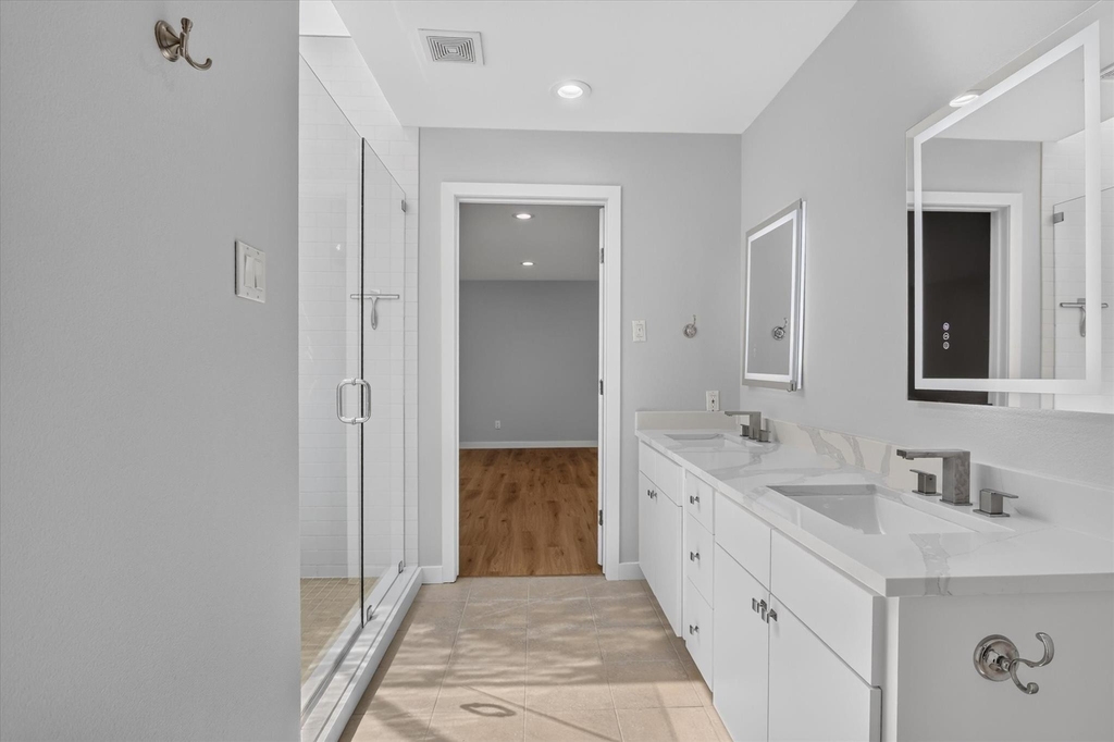4919 Bryce Avenue - Photo 11