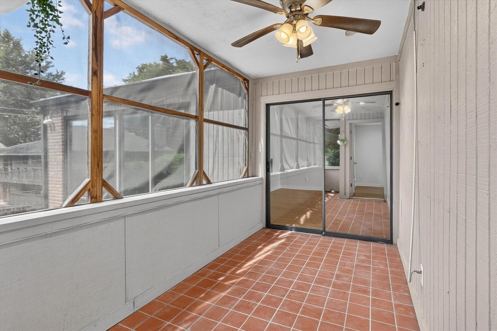 4919 Bryce Avenue - Photo 15