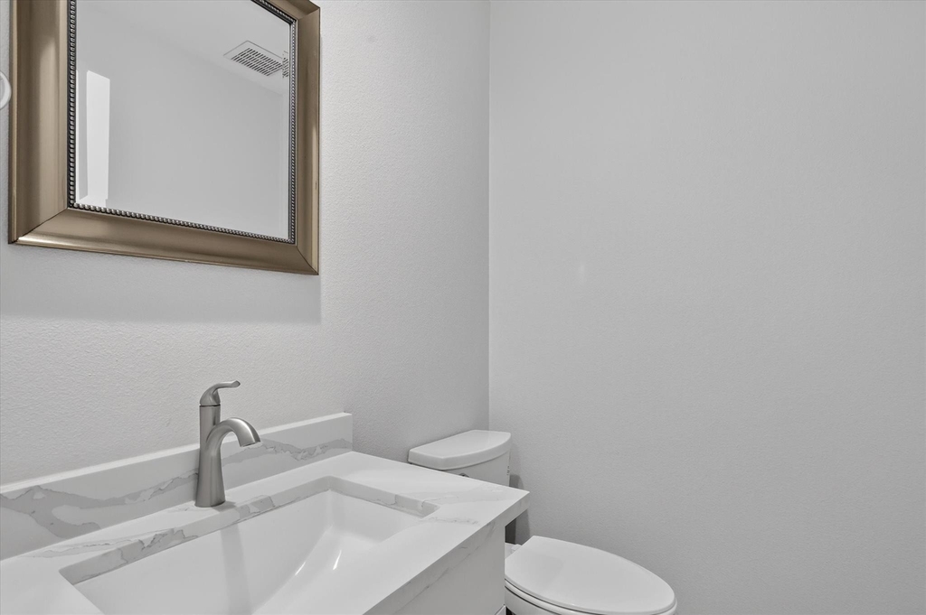 4919 Bryce Avenue - Photo 8