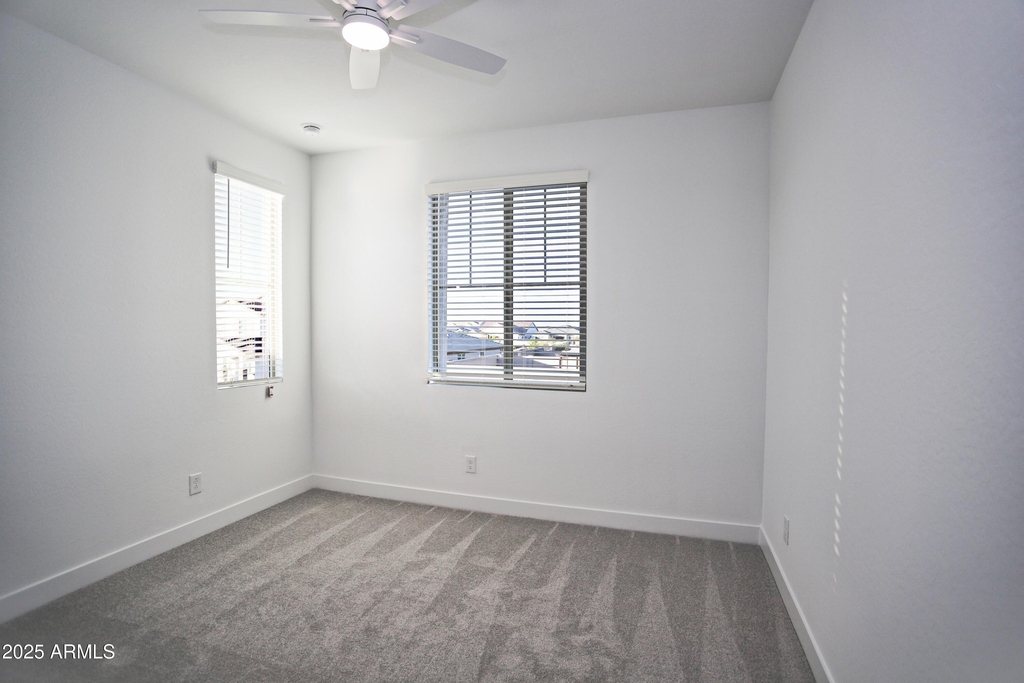 773 W Lark Drive - Photo 31