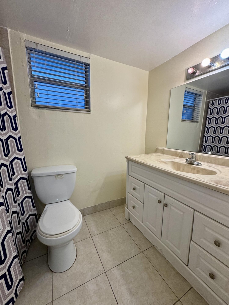 6507 Winfield Boulevard - Photo 4