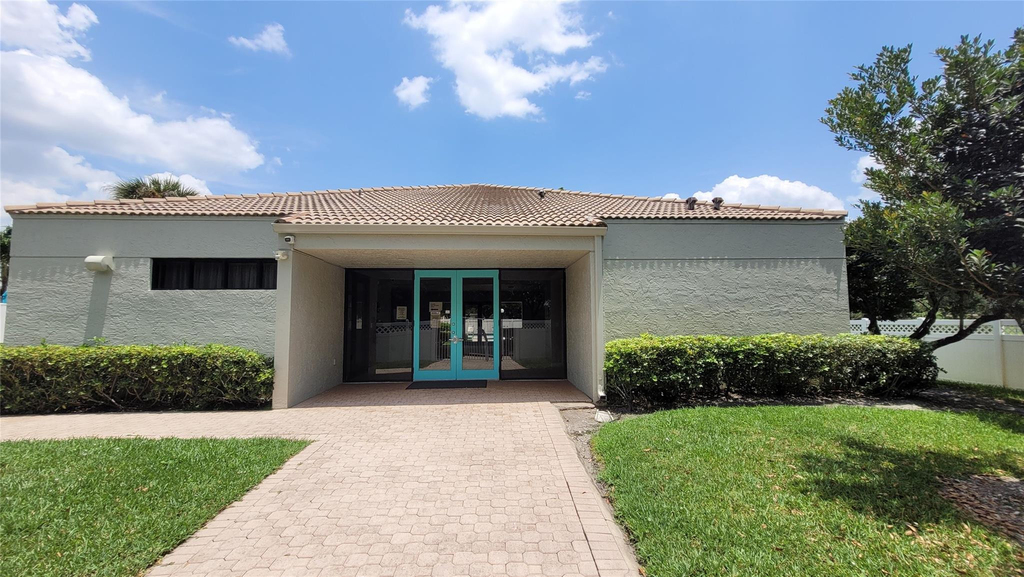 3100 W Rolling Hills Circle - Photo 40