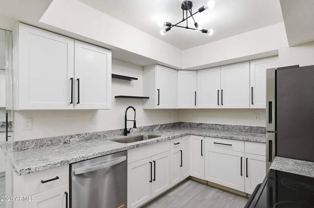 4444 E Paraside Village Parkway - Photo 8