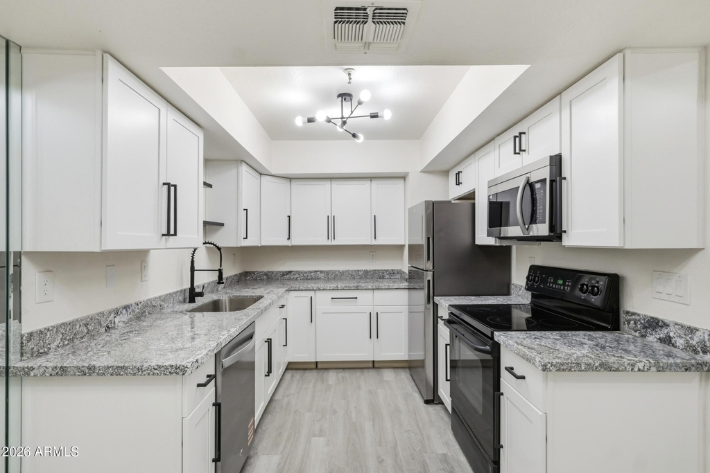 4444 E Paraside Village Parkway - Photo 7
