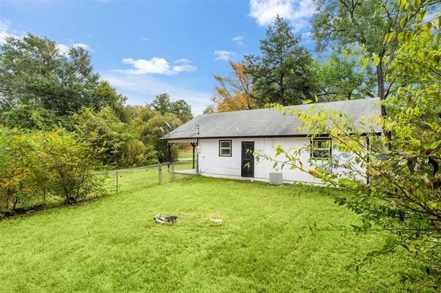 521 Hilltop Drive - Photo 22