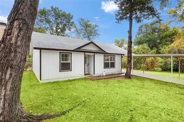 521 Hilltop Drive - Photo 1