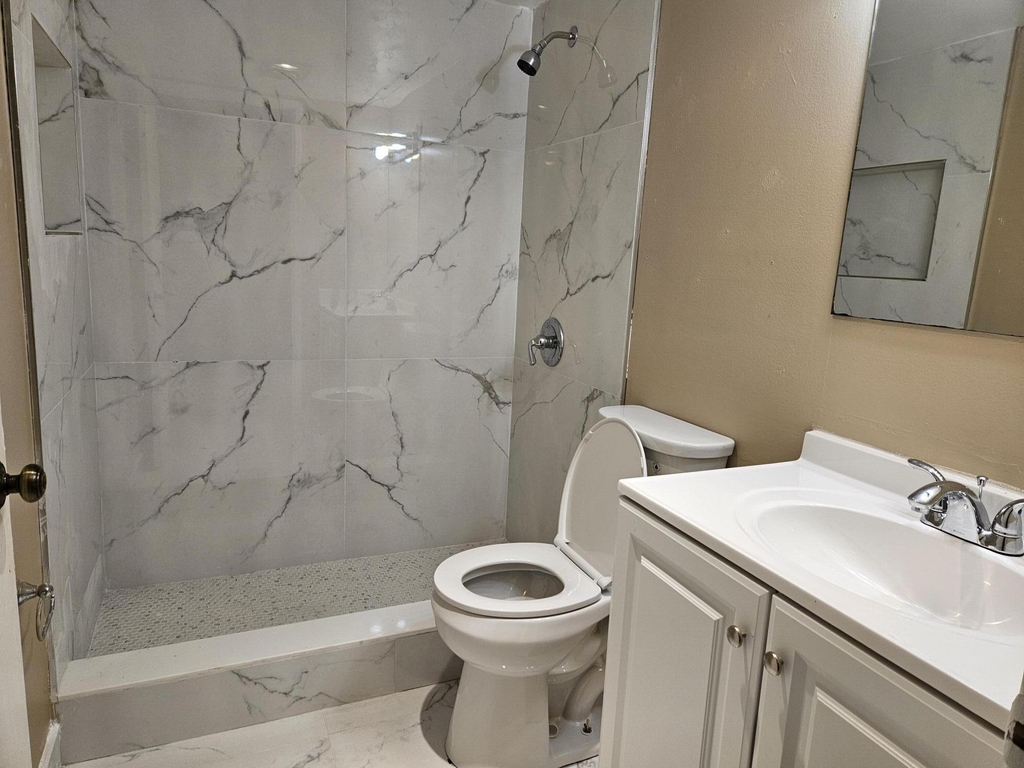 300 Village Green Circle S - Photo 5