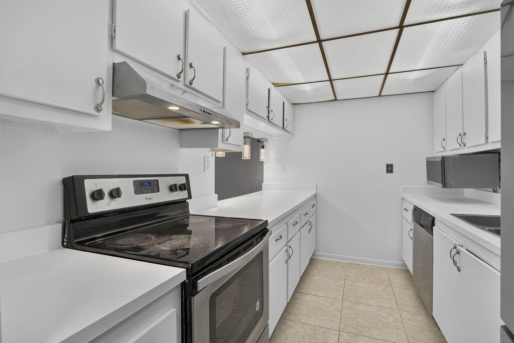 1900 N Congress Avenue - Photo 20
