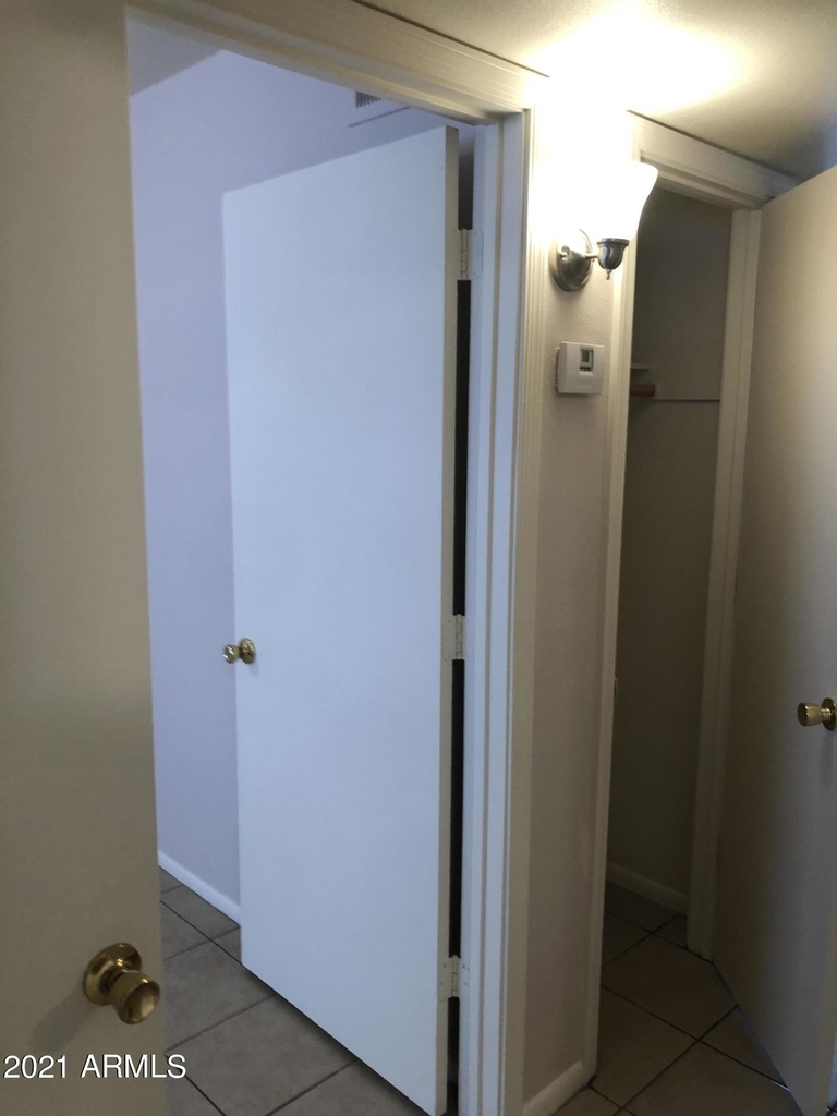 1138 W Dragoon Circle - Photo 7