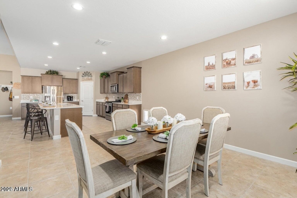 30916 W Verde Lane - Photo 7