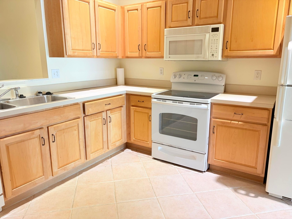 10632 Lake Shore Drive - Photo 6