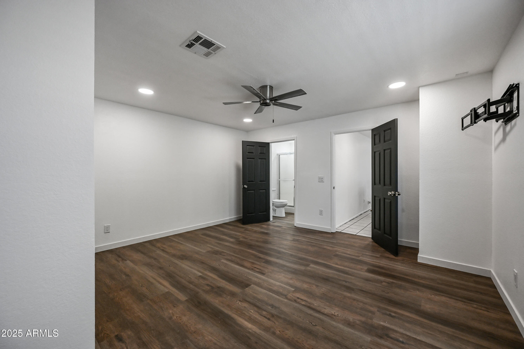 5833 W John Cabot Road - Photo 19