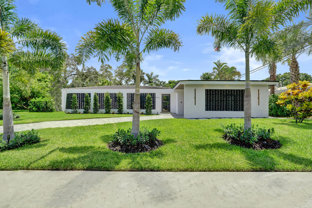840 Sw 3rd Street - Photo 0