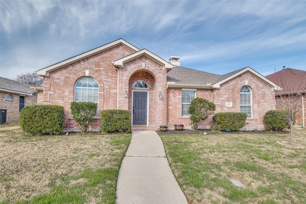 4916 Auburn Drive - Photo 1