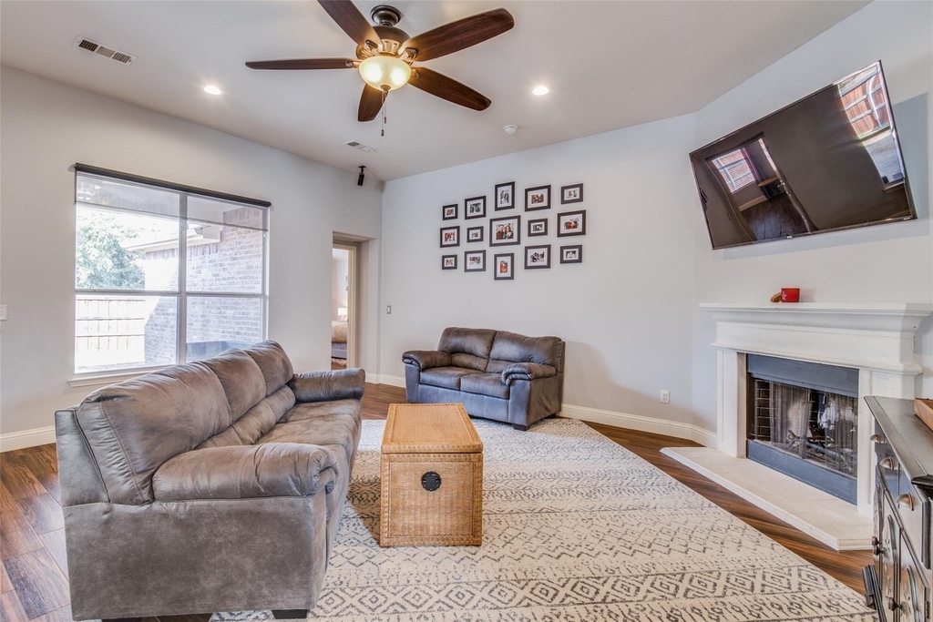 4916 Auburn Drive - Photo 7