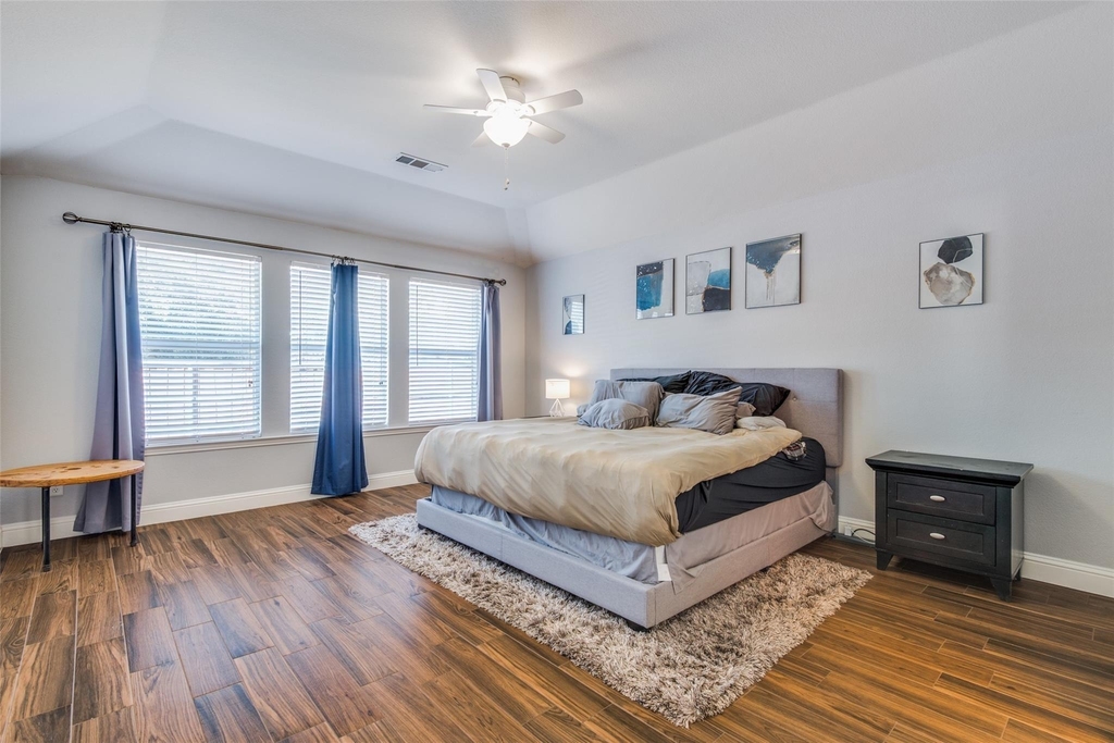 4916 Auburn Drive - Photo 18