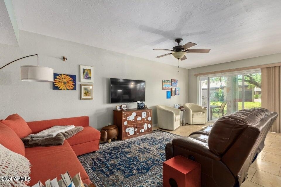 2232 W Lindner Avenue - Photo 5
