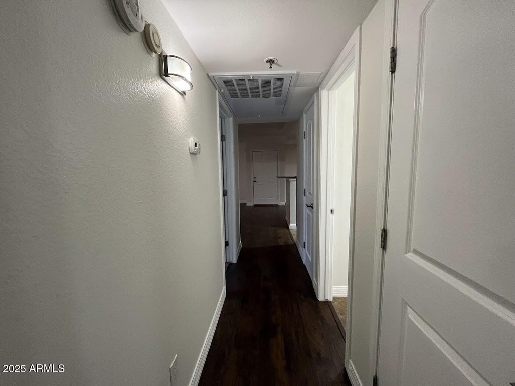 2025 E Campbell Avenue - Photo 8