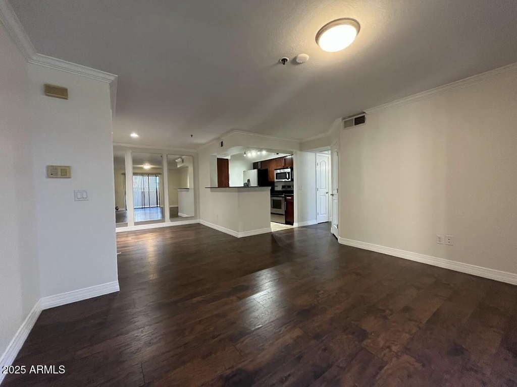 2025 E Campbell Avenue - Photo 2