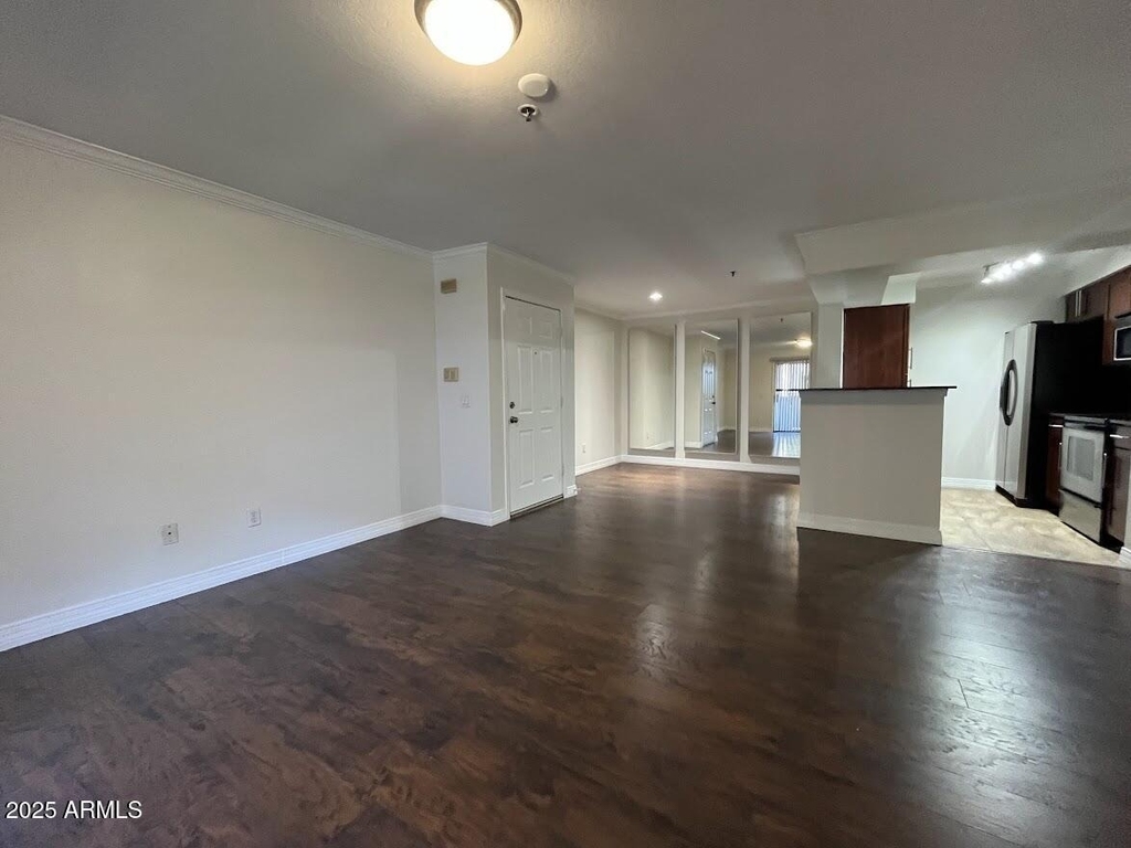 2025 E Campbell Avenue - Photo 3