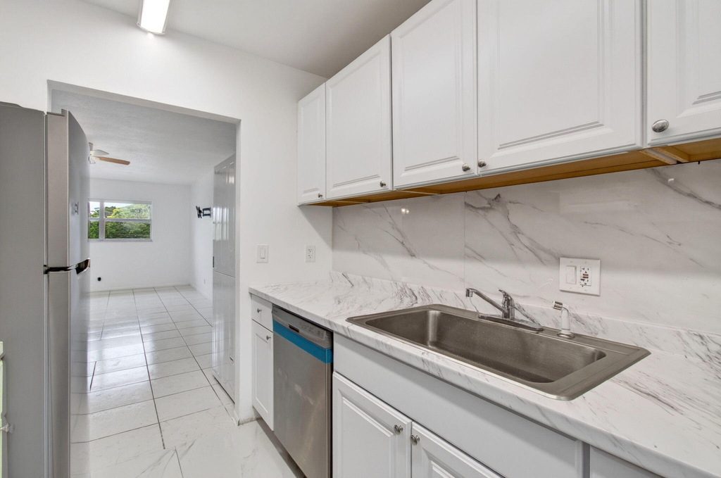 500 Sw 2nd Avenue - Photo 4