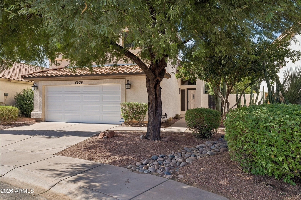 5936 E Phelps Road - Photo 3