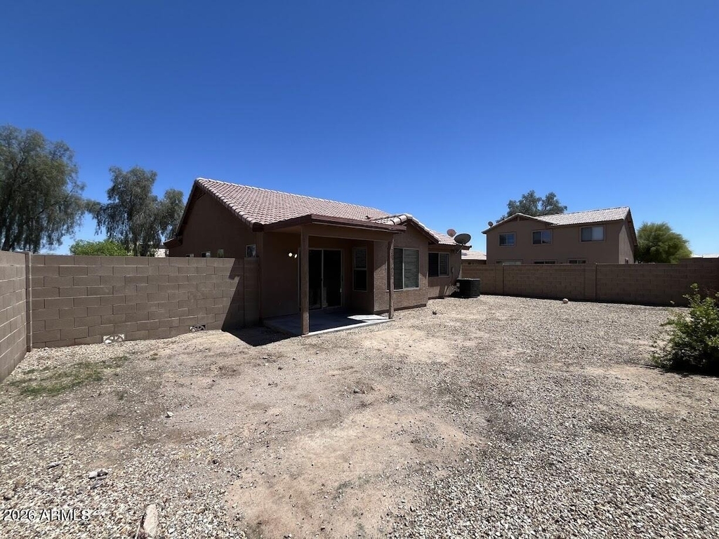 2046 S 171st Drive - Photo 23