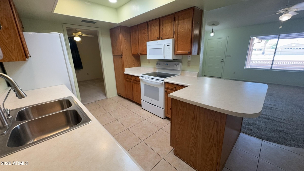 1530 Leisure World -- - Photo 3